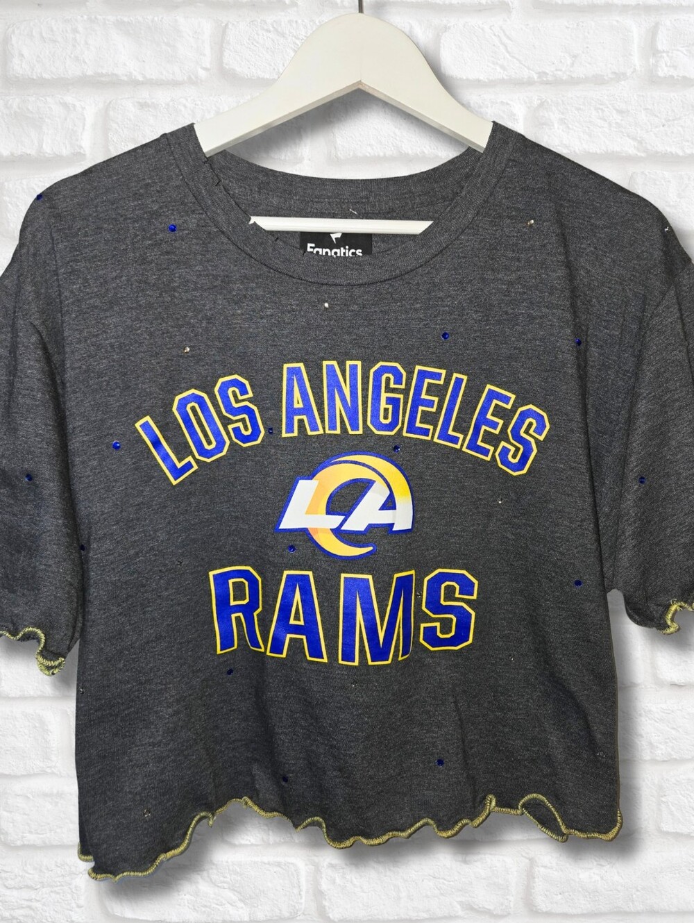 Los Angeles Rams Ruffle Crop Top W/Rhinestones - Picture 2 of 6